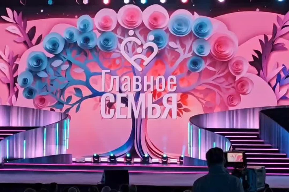 Видео постер